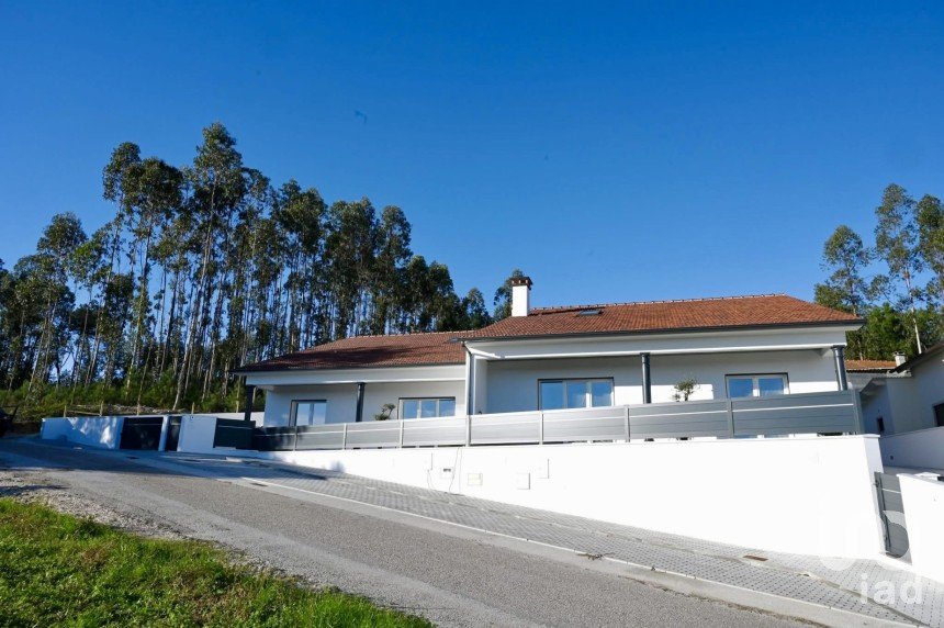 House T3 in Pombal of 314 m²