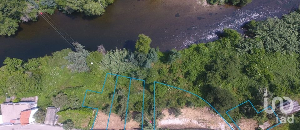 Terrain à Sarzedo de 1 002 m²