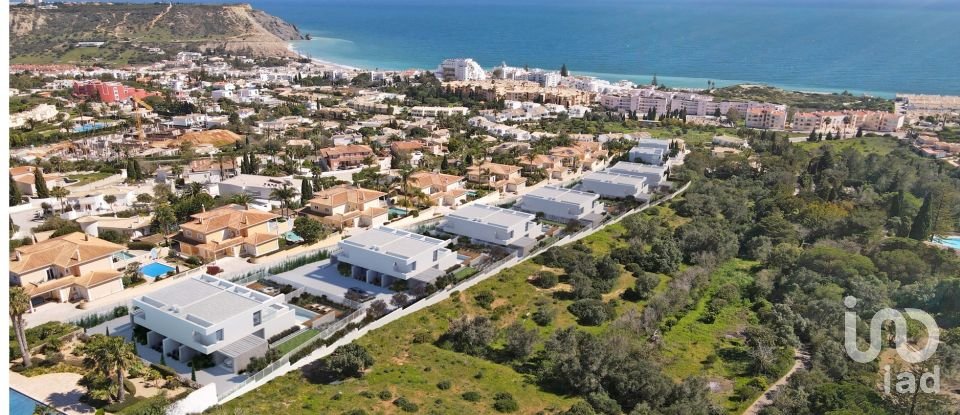 Maison T3 à Luz de 205 m²