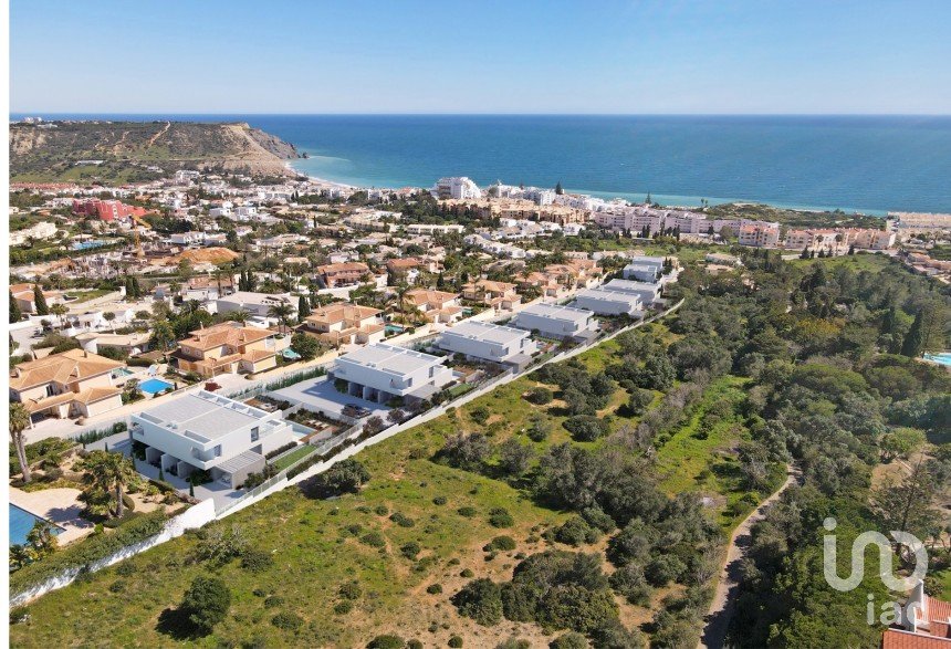 Maison T3 à Luz de 205 m²