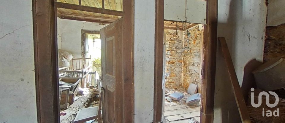 House T4 in Castanheira de Pêra e Coentral of 286 m²