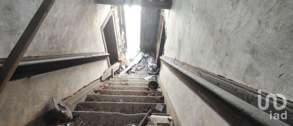 House T4 in Castanheira de Pêra e Coentral of 286 m²