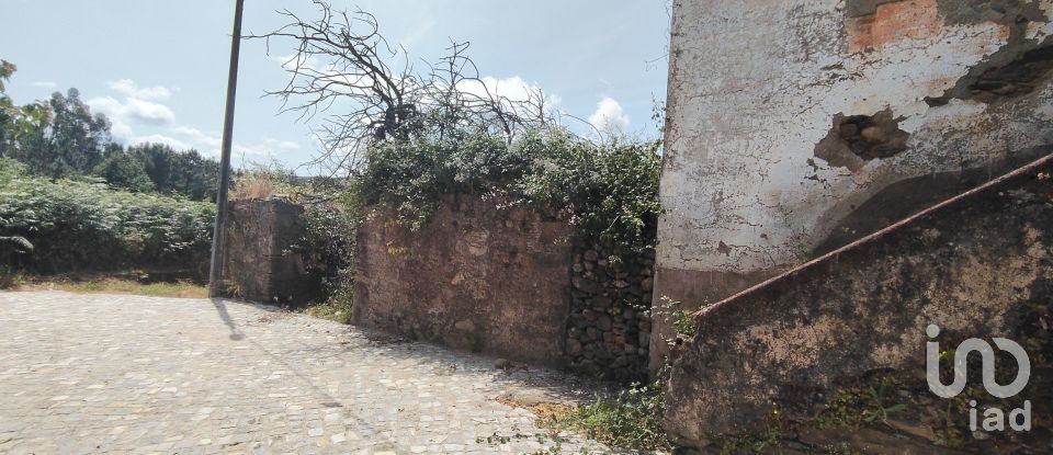 House T4 in Castanheira de Pêra e Coentral of 286 m²