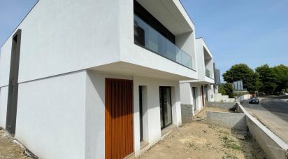 Maison T3 à Barcelos, Vila Boa e Vila Frescainha (São Martinho e São Pedro) de 176 m²