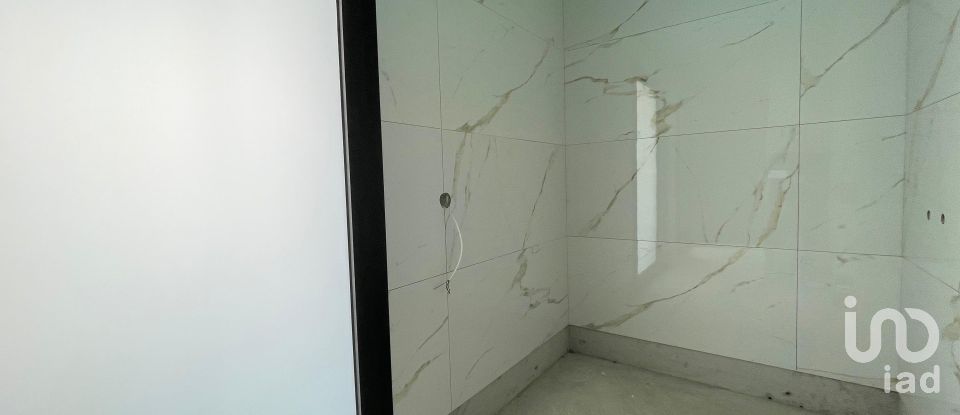 House T3 in Barcelos, Vila Boa e Vila Frescainha (São Martinho e São Pedro) of 176 m²