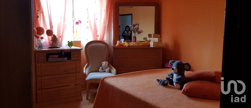 Moradia T4 em Campos e Vila Meã de 254 m²