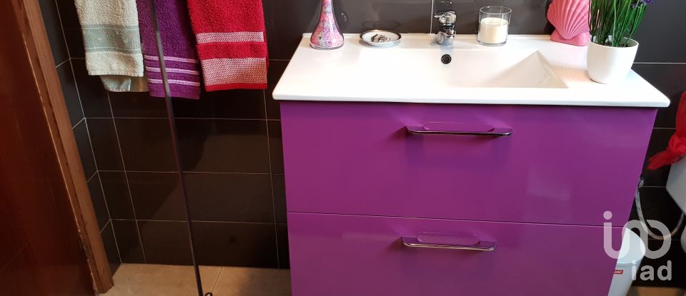 Moradia T4 em Campos e Vila Meã de 254 m²