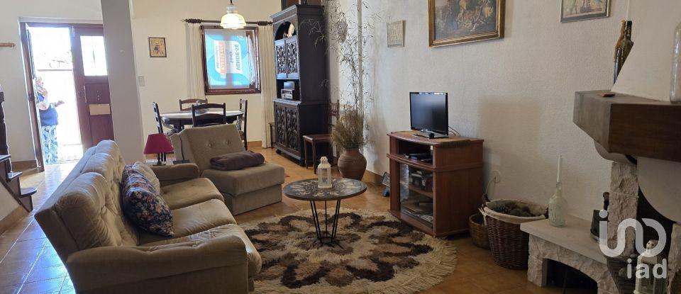 Maison T4 à Pedrógão Grande de 120 m²