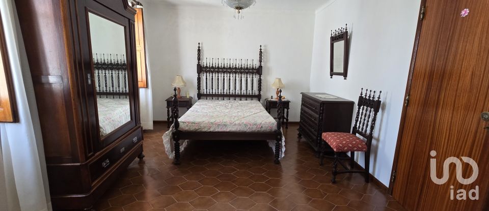 Maison T4 à Pedrógão Grande de 120 m²