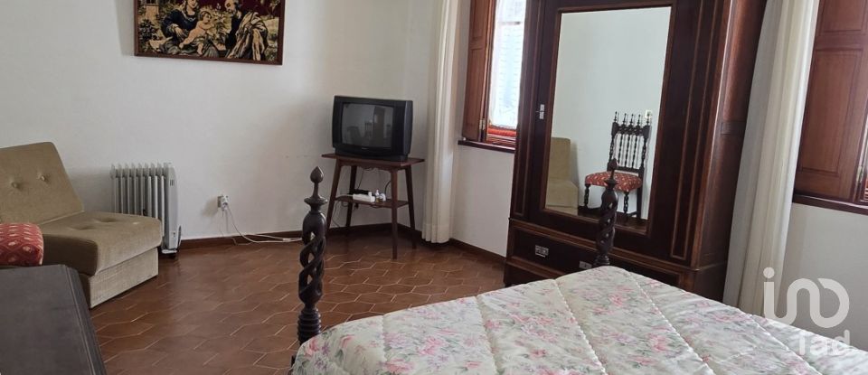 Maison T4 à Pedrógão Grande de 120 m²