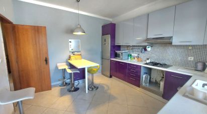 House T4 in Quelfes of 243 m²