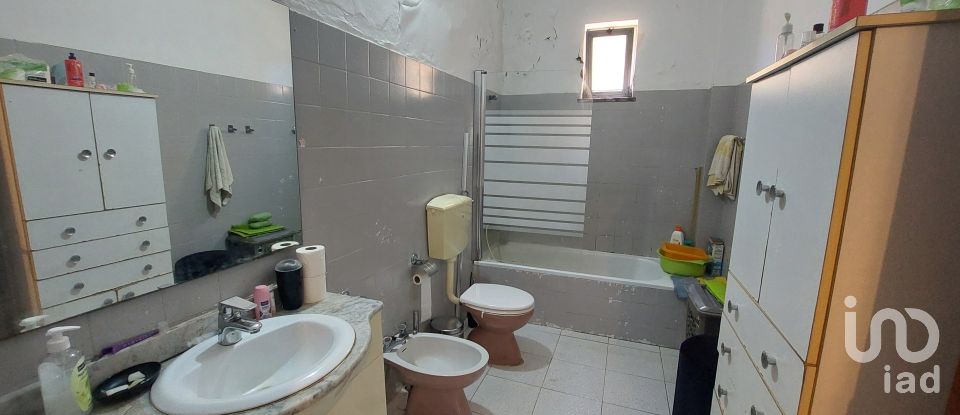 Moradia T4 em Quelfes de 243 m²