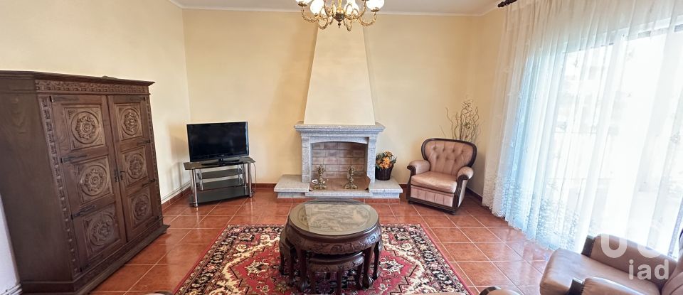 Moradia T3 em Vilar Formoso de 140 m²