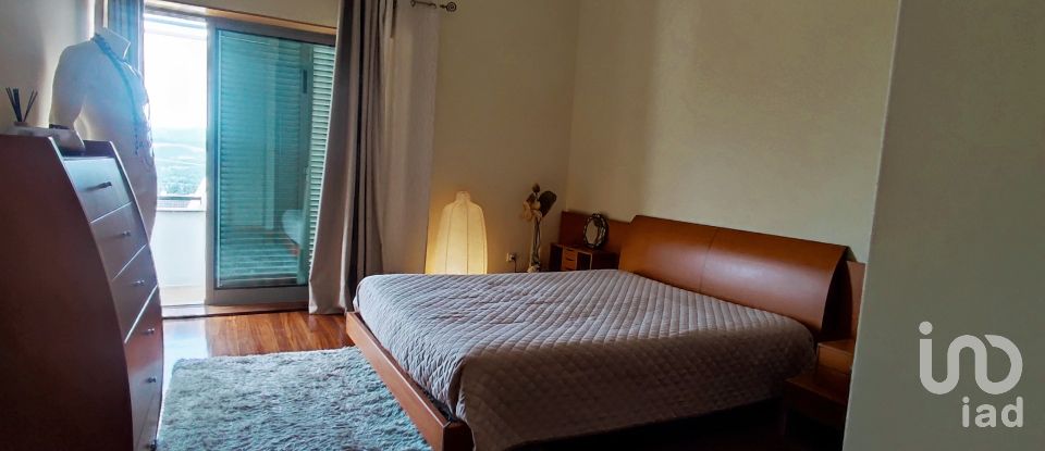 House T4 in Loivo of 346 m²