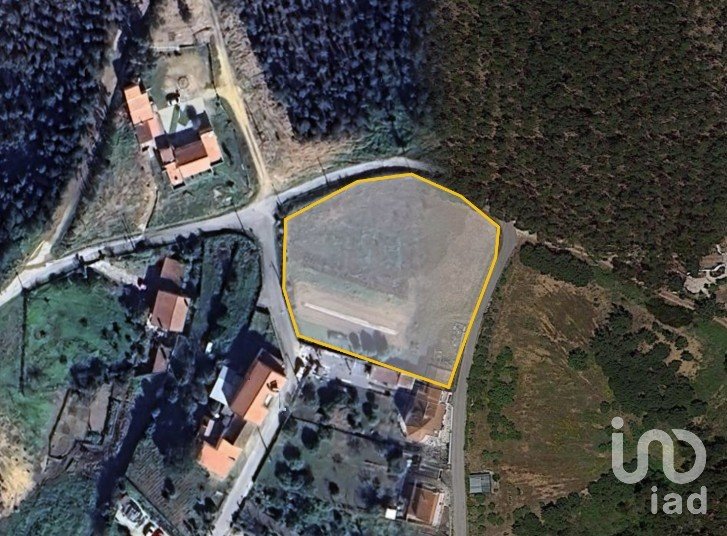 Land in Vilar of 2,800 m²
