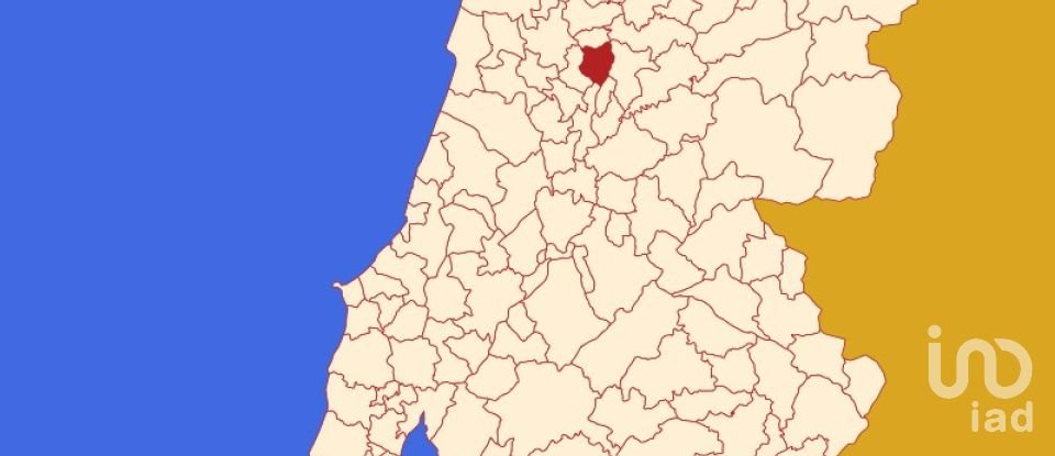 Terrain à bâtir à Lousã e Vilarinho de 814 m²