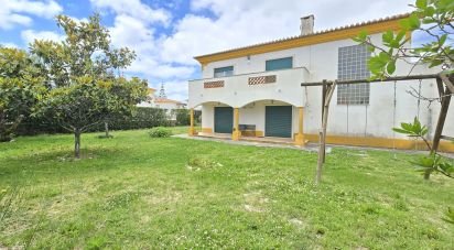 Maison T3 à Mafra de 164 m²