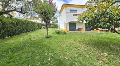 Maison T3 à Mafra de 164 m²