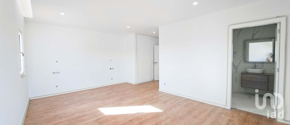 Gîte T6 à Encarnação de 265 m²