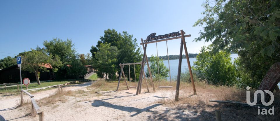 Terrain à Salvaterra de Magos e Foros de Salvaterra de 1 117 m²