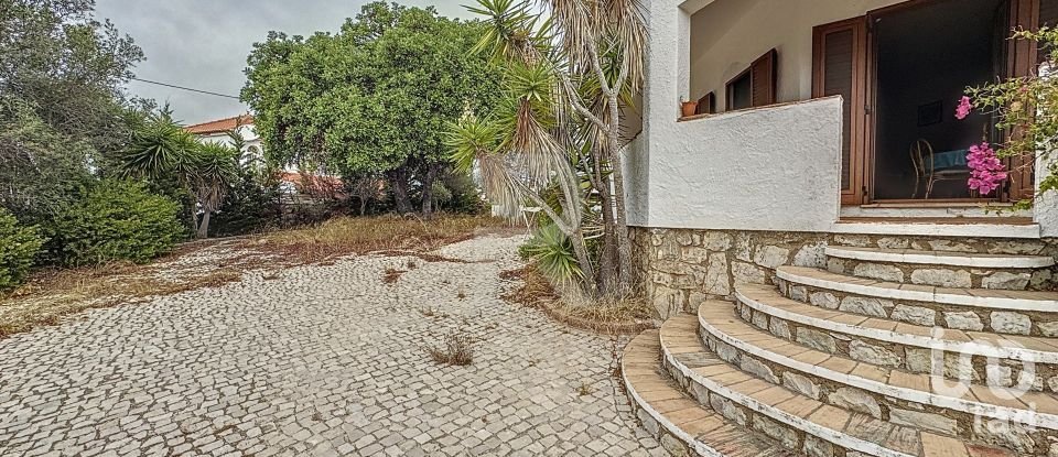 Maison T3 à Lagoa e Carvoeiro de 1 960 m²