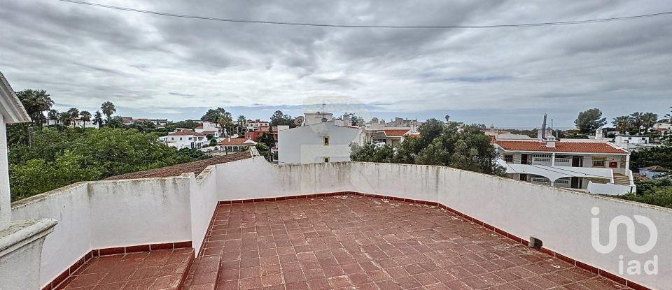 Maison T3 à Lagoa e Carvoeiro de 1 960 m²