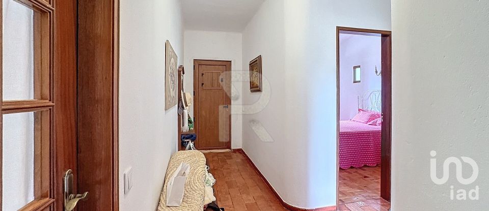 Maison T3 à Lagoa e Carvoeiro de 1 960 m²