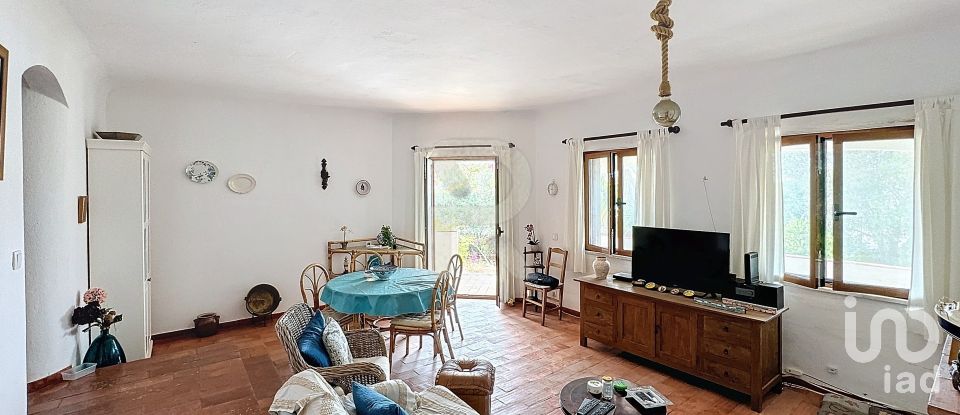 Maison T3 à Lagoa e Carvoeiro de 1 960 m²