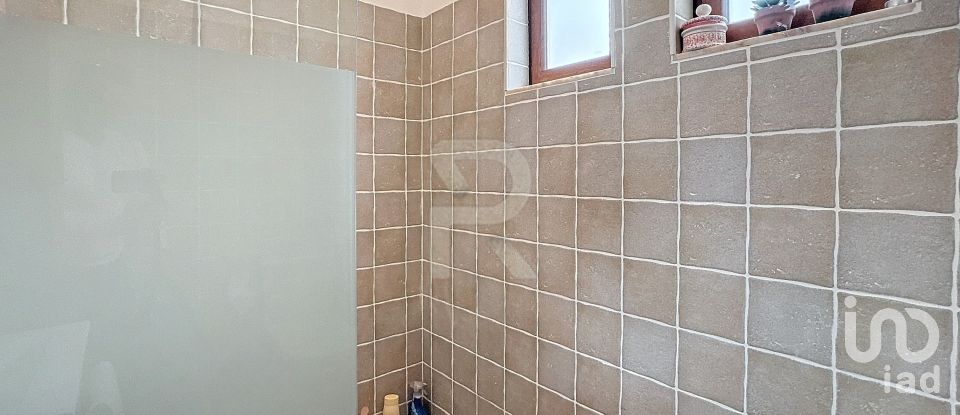 Maison T3 à Lagoa e Carvoeiro de 1 960 m²