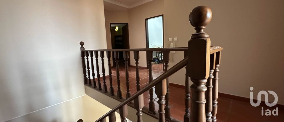 Moradia T4 em Almeirim de 110 m²