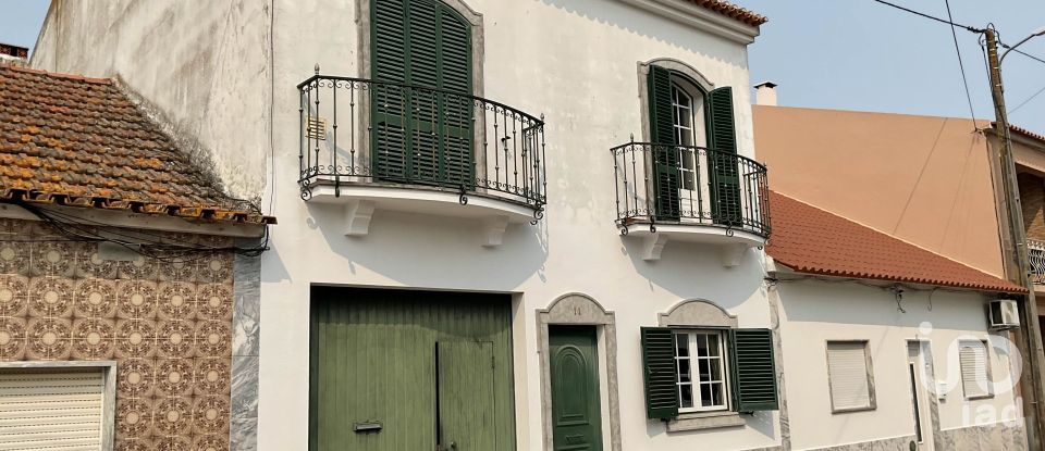 Moradia T4 em Almeirim de 110 m²