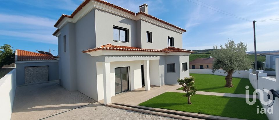 Gîte T6 à Encarnação de 265 m²