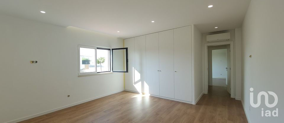 Gîte T6 à Encarnação de 265 m²