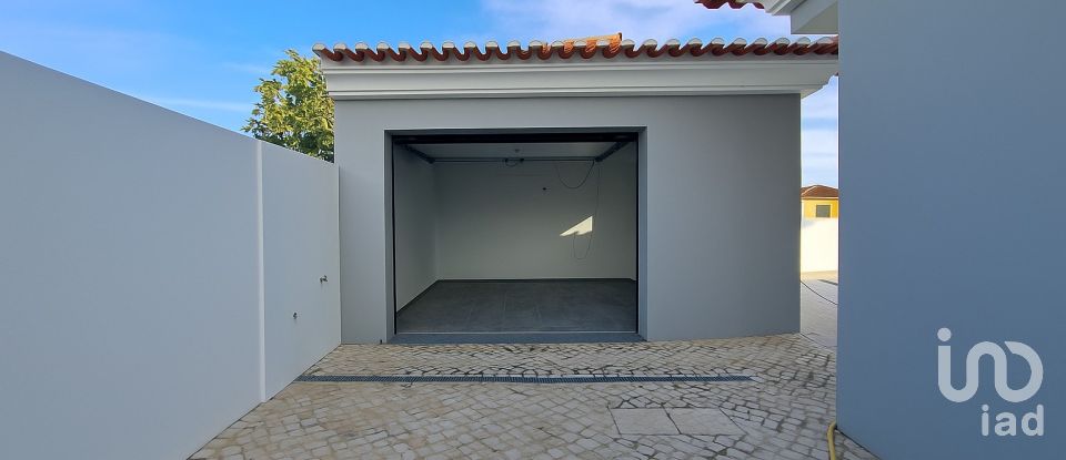 Gîte T6 à Encarnação de 265 m²