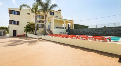 Maison T5 à Guia de 322 m²