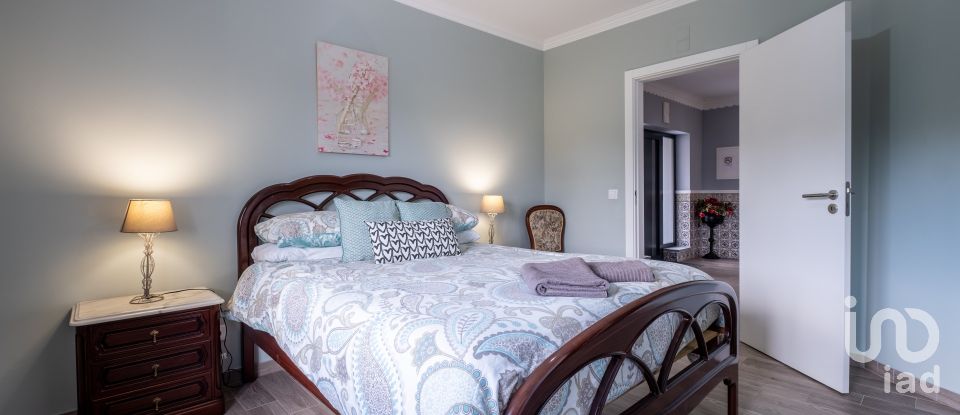 Maison T6 à Secarias de 398 m²