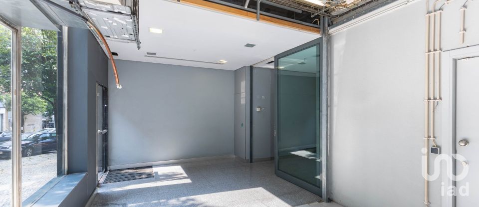 Boutique/Local commercial à Cedofeita, Santo Ildefonso, Sé, Miragaia, São Nicolau e Vitória de 196 m²