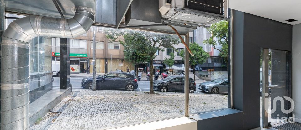 Boutique/Local commercial à Cedofeita, Santo Ildefonso, Sé, Miragaia, São Nicolau e Vitória de 196 m²