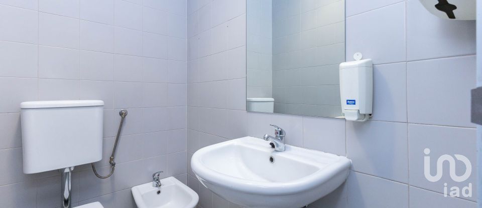 Boutique/Local commercial à Cedofeita, Santo Ildefonso, Sé, Miragaia, São Nicolau e Vitória de 196 m²