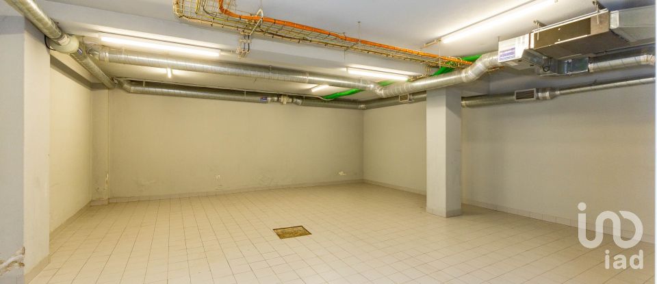 Boutique/Local commercial à Cedofeita, Santo Ildefonso, Sé, Miragaia, São Nicolau e Vitória de 196 m²