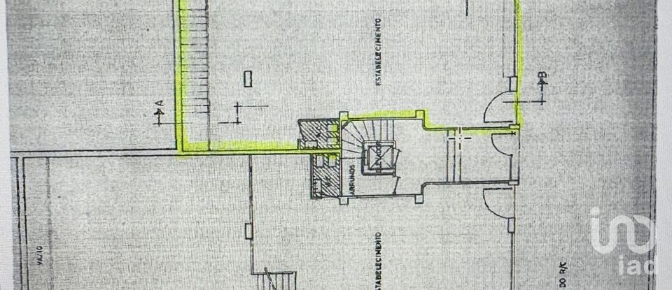 Boutique/Local commercial à Cedofeita, Santo Ildefonso, Sé, Miragaia, São Nicolau e Vitória de 196 m²