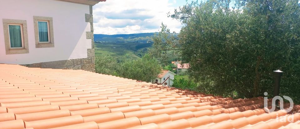 Maison T3 à São Lourenço de Ribapinhão de 180 m²