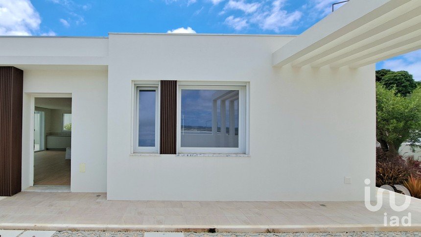 Moradia T3 em Lourinhã e Atalaia de 120 m²