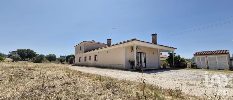 Moradia T3 em São João da Ribeira e Ribeira de São João de 269 m²