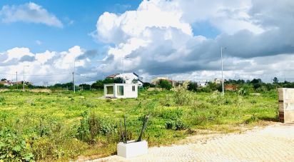 Terrain à Alcantarilha e Pêra de 521 m²