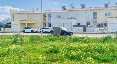 Terrain à Alcantarilha e Pêra de 521 m²