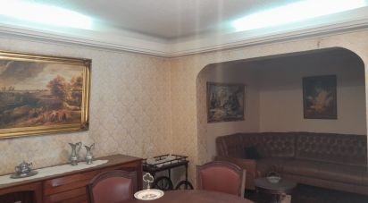 Maison T3 à Cortes do Meio de 195 m²