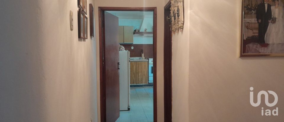 Moradia T3 em Cortes do Meio de 195 m²