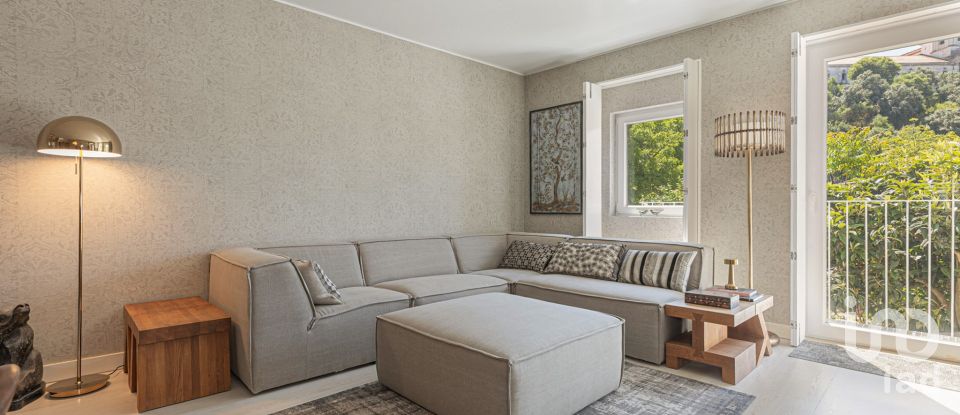 House T5 in São Vicente of 223 m²