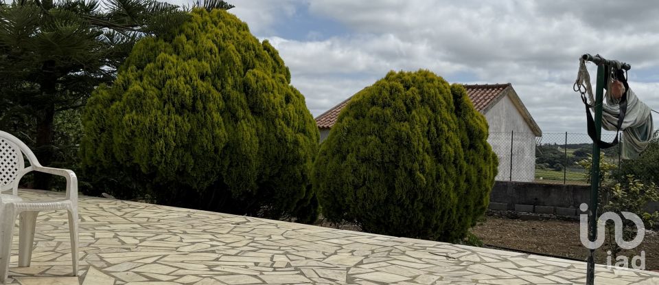 Moradia T3 em São Bartolomeu dos Galegos e Moledo de 190 m²